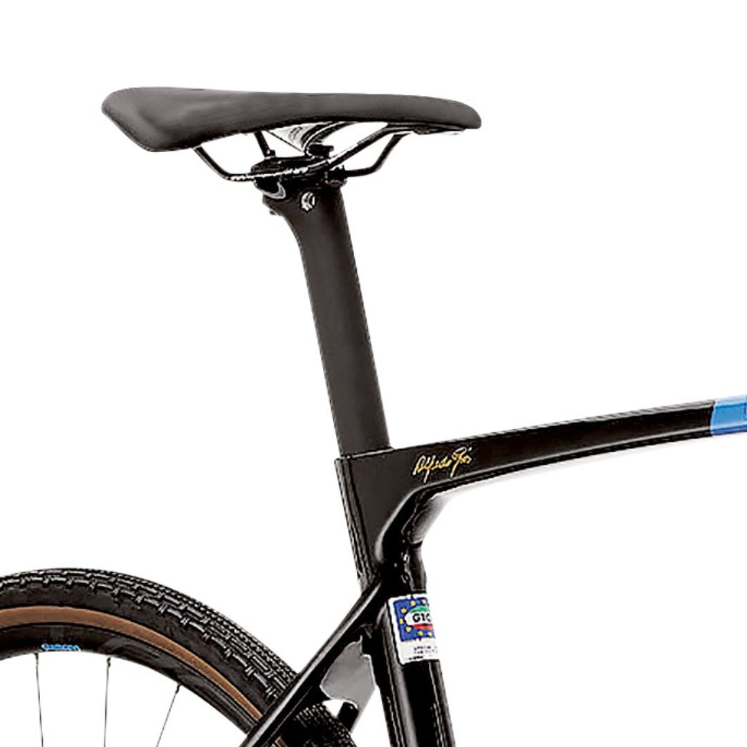 Nature Carbon Black - Gravel Complete Bike