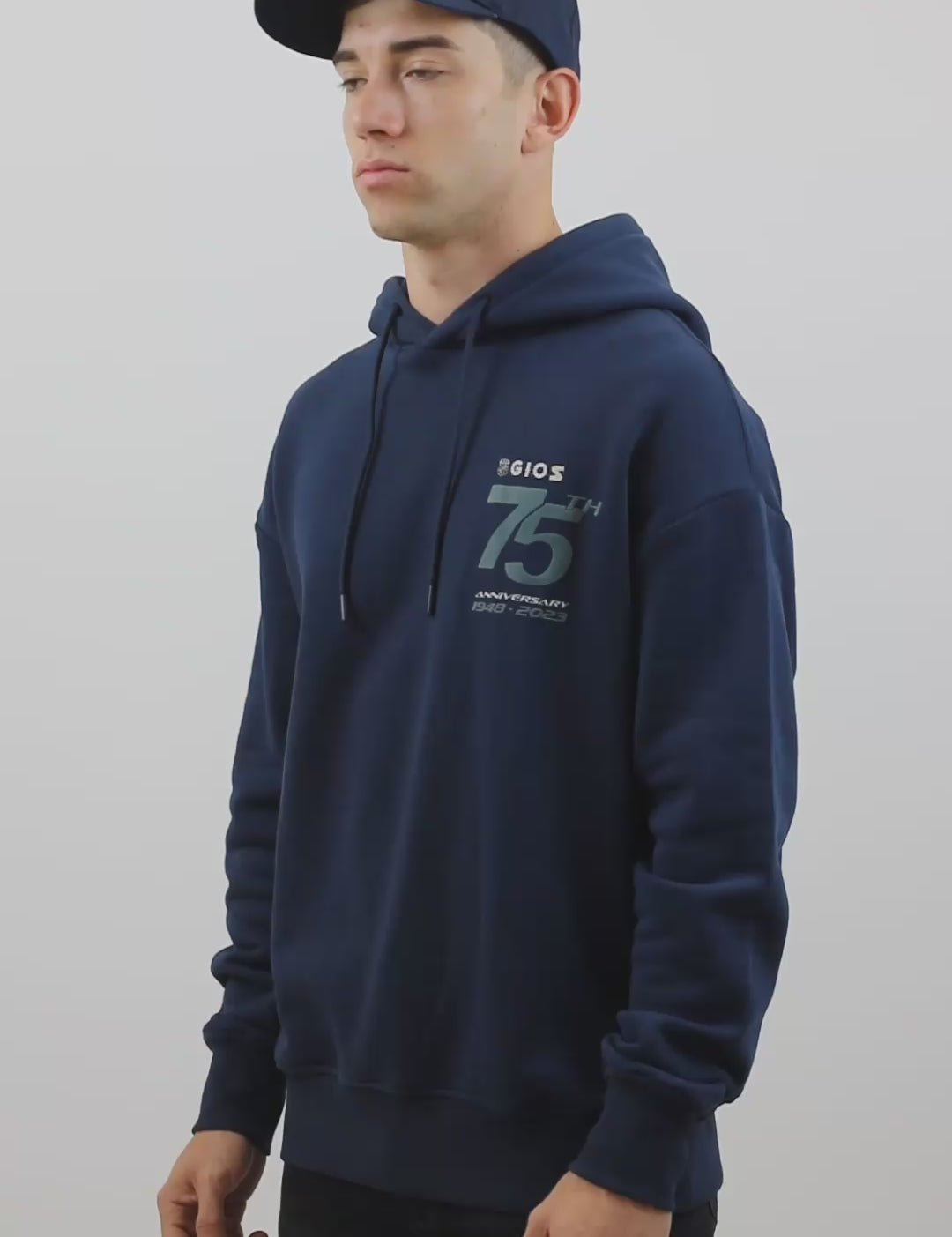 e6c9db0f2064487487c38e8381d20b0b.thumbnail.0000000000.jpg